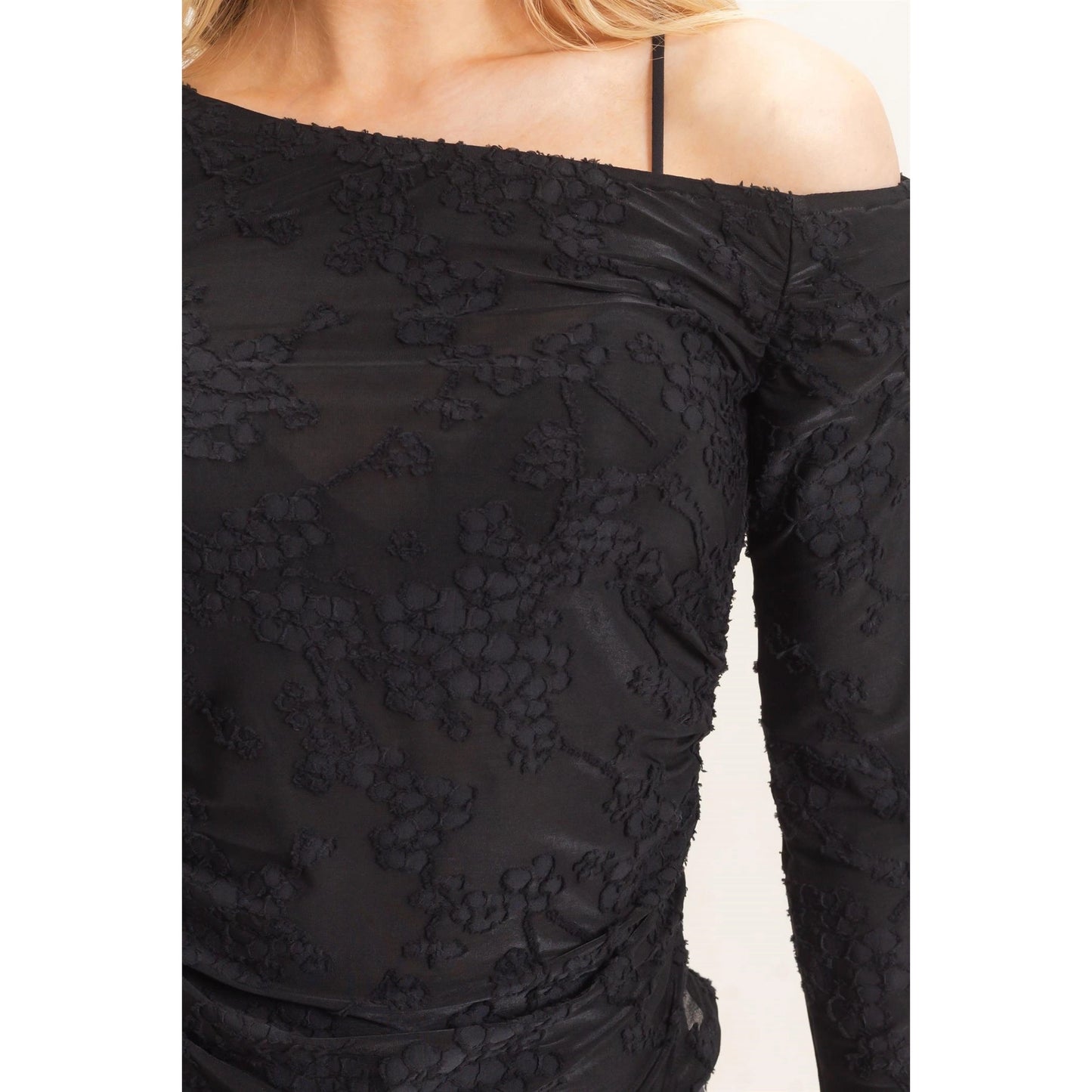TEXTURED MESH OFF SHOULDER