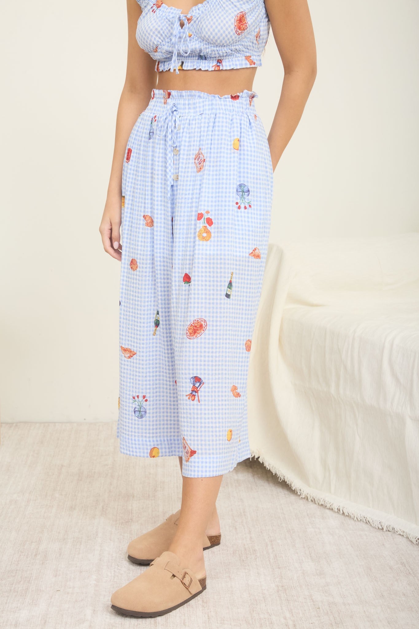 GINGHAM MOTIF CROPPED PANTS