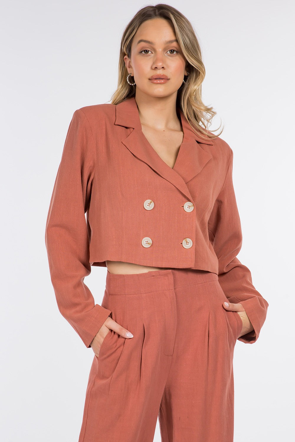 CROPPED LINEN BLAZER