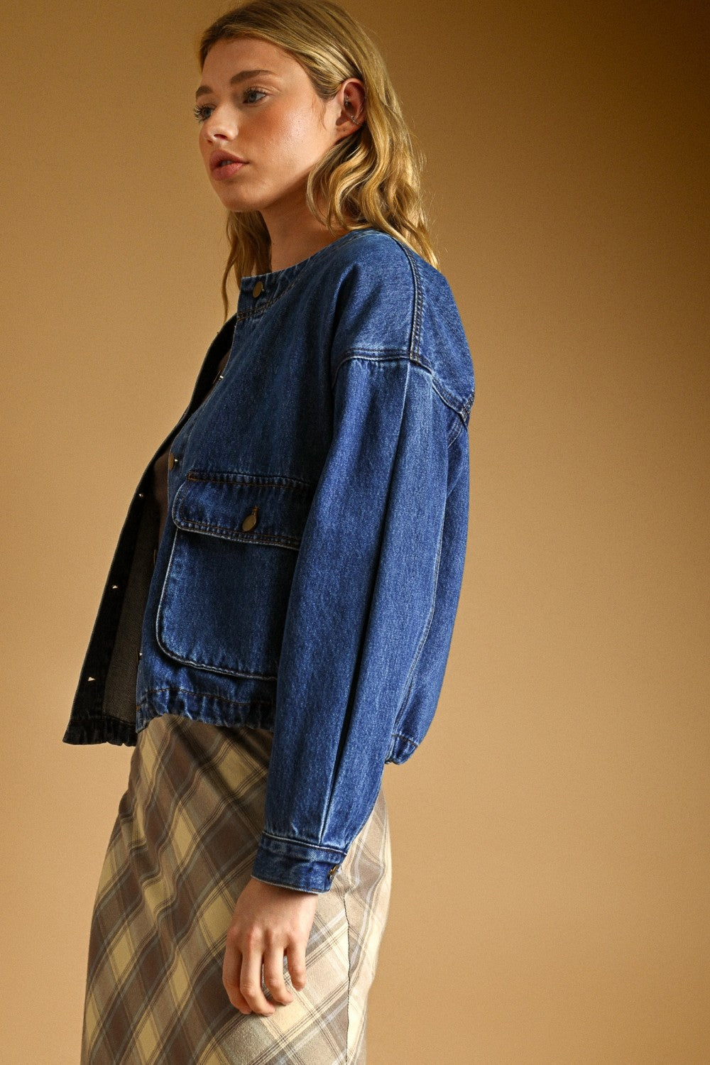 ROUND NECK DENIM JACKET
