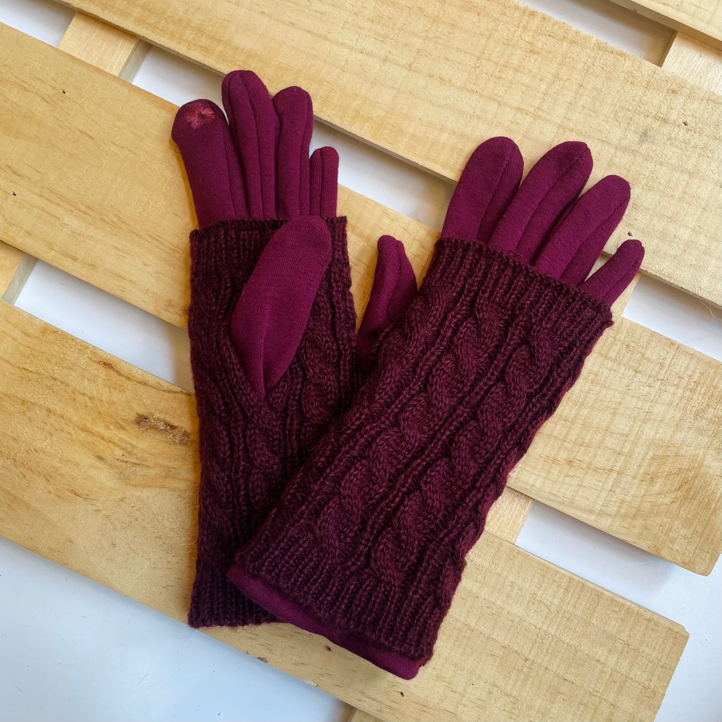 CABLEKNIT TOUCH GLOVES