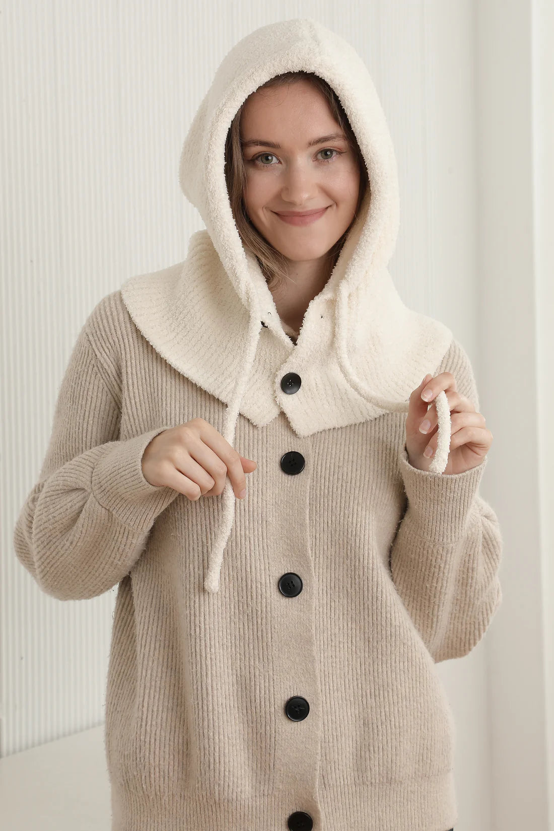 DRAWSTRING SNOOD SCARF