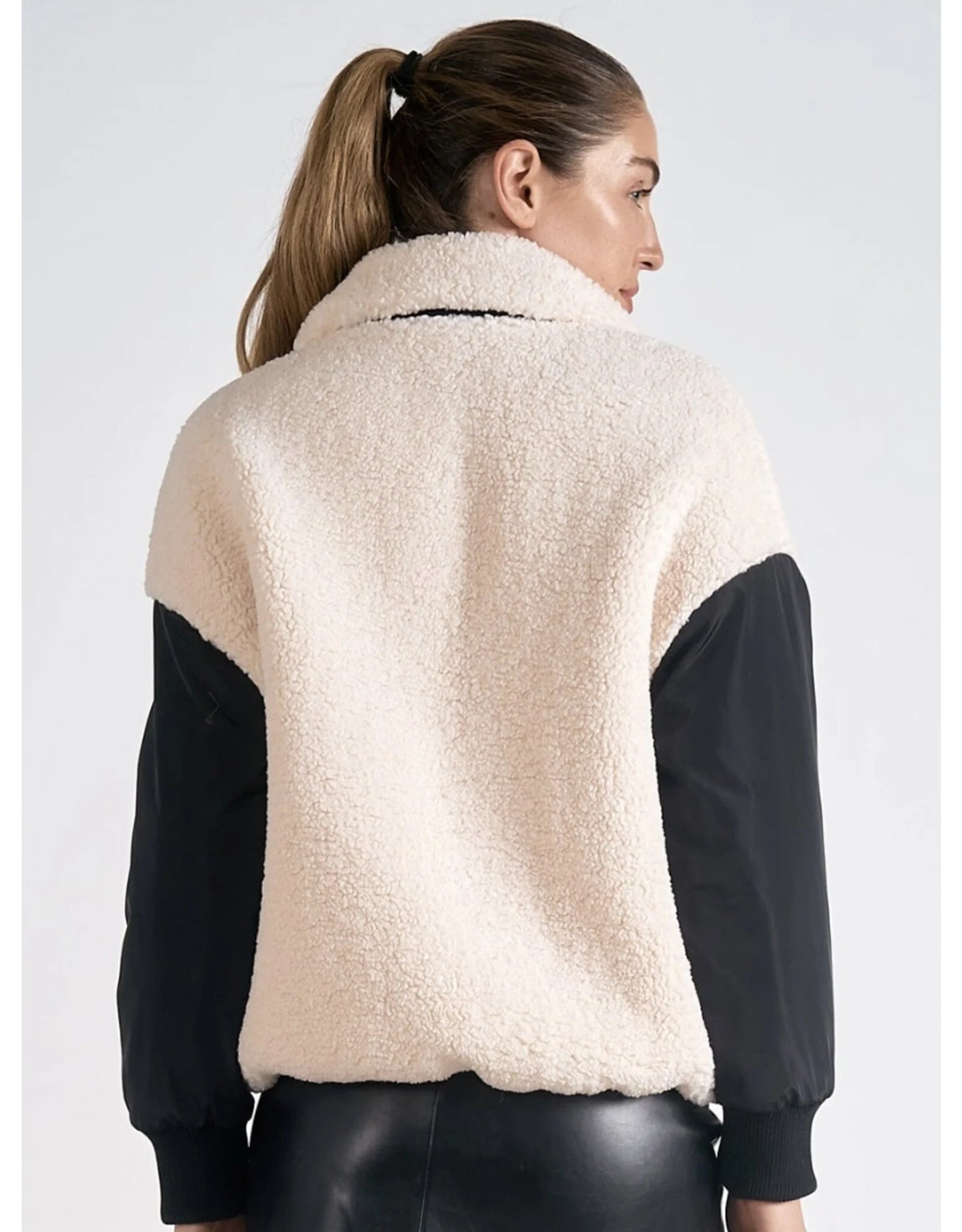 FAUX FUR COLORBLOCK JACKET