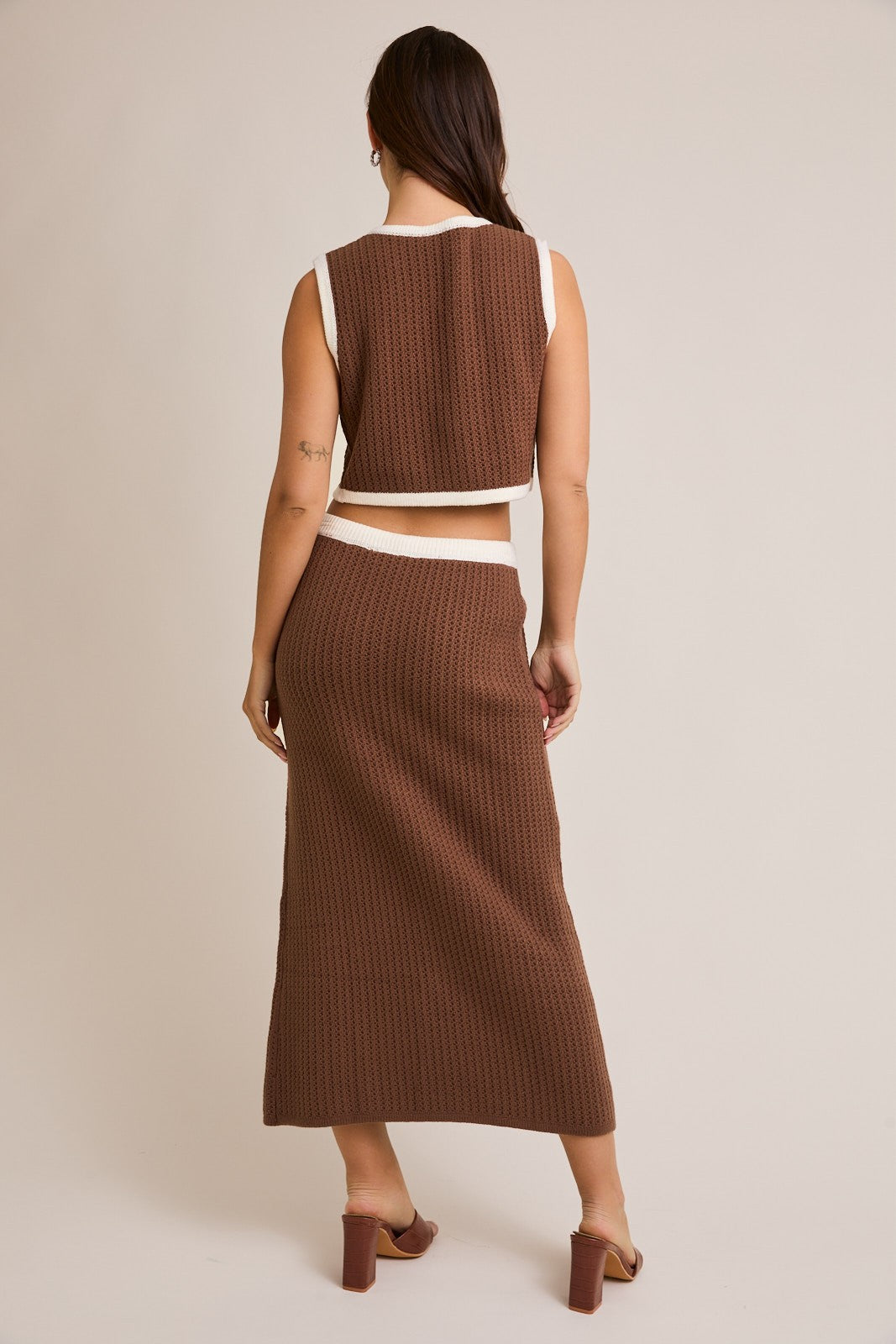 TIE FRONT KNIT TANK TOP