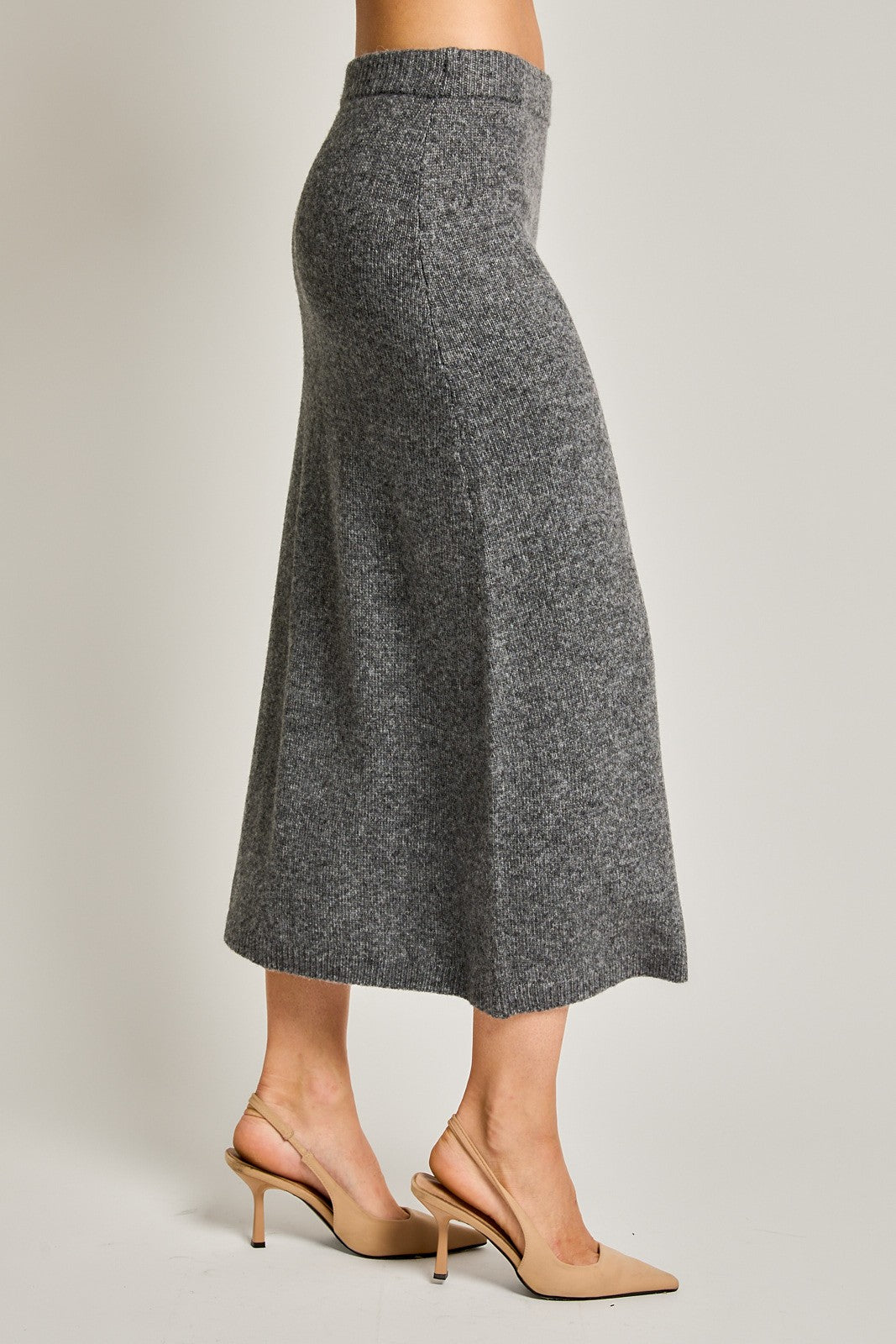 HIGH WAIST SWEATER SKIRT