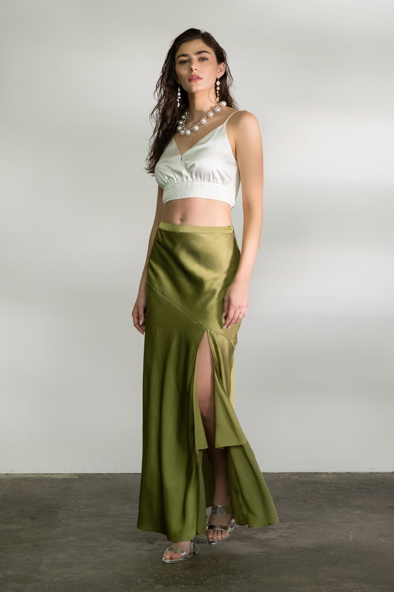 SIDE SLIT SATIN MIDI SKIRT