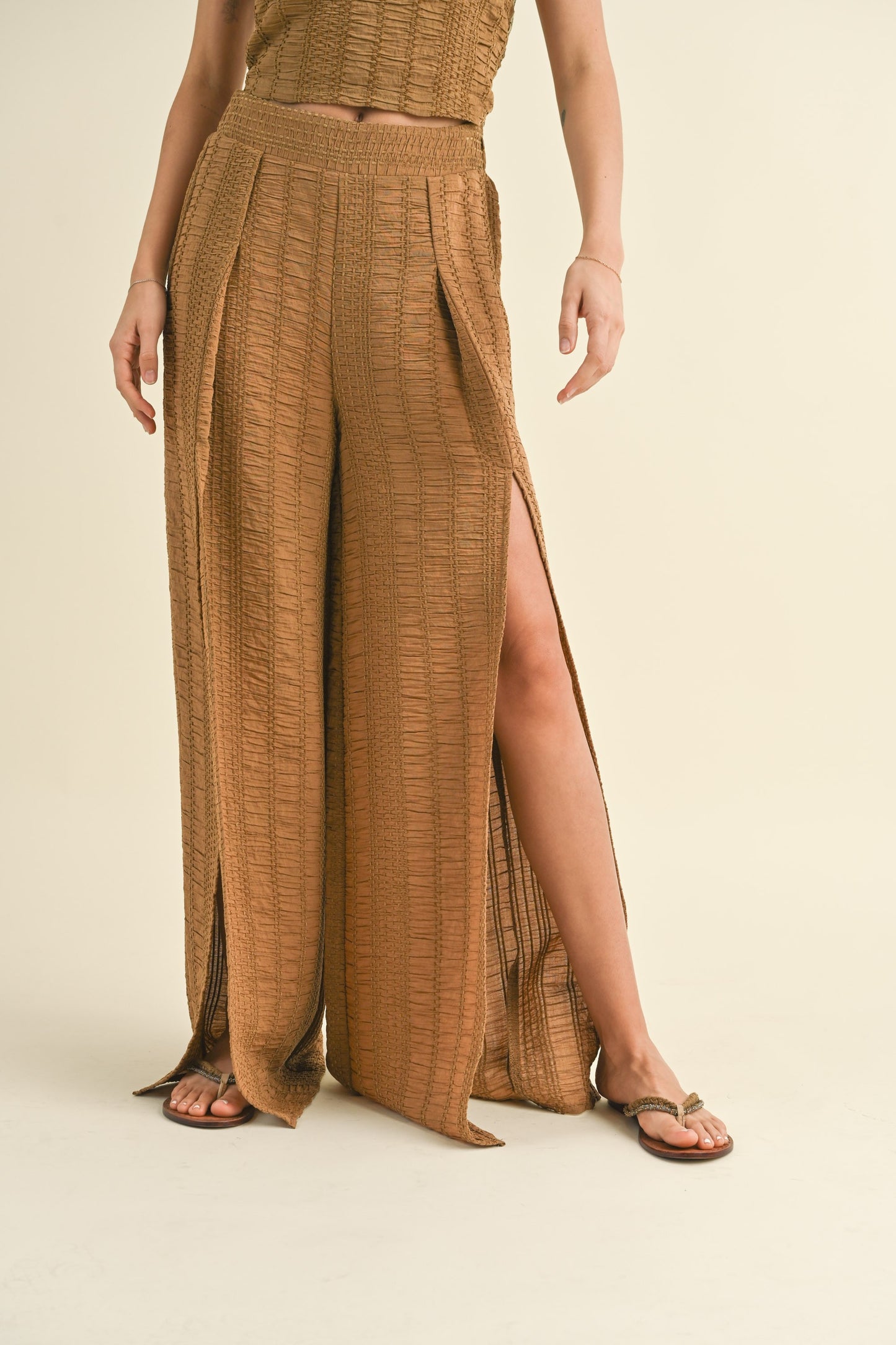 SPLIT DETAIL FLOWY PANT