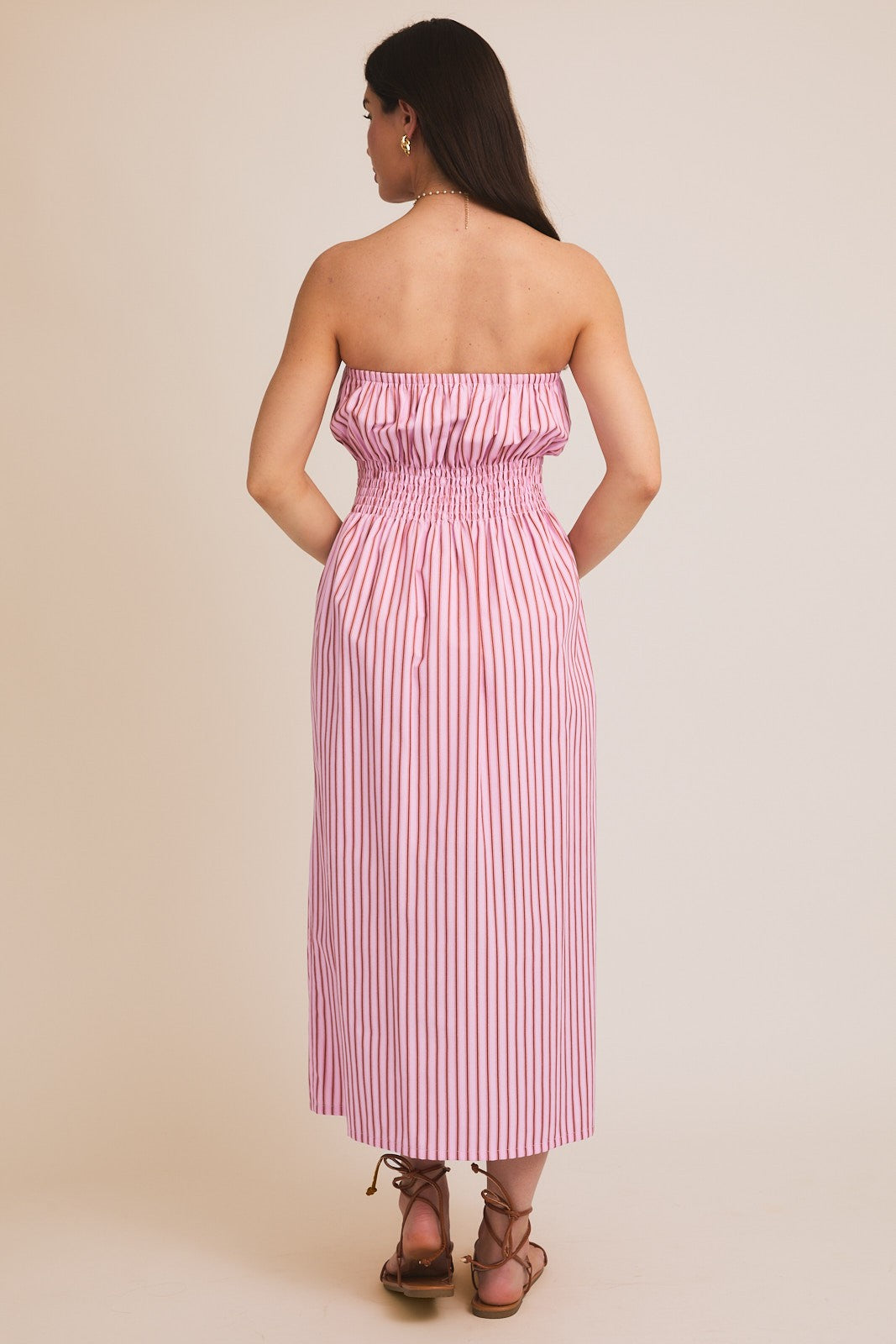 STRAPLESS SMOCKED WAIST DRESS