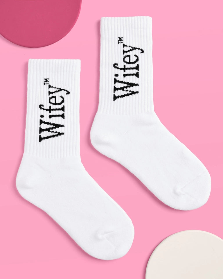 'WIFEY' SOCKS