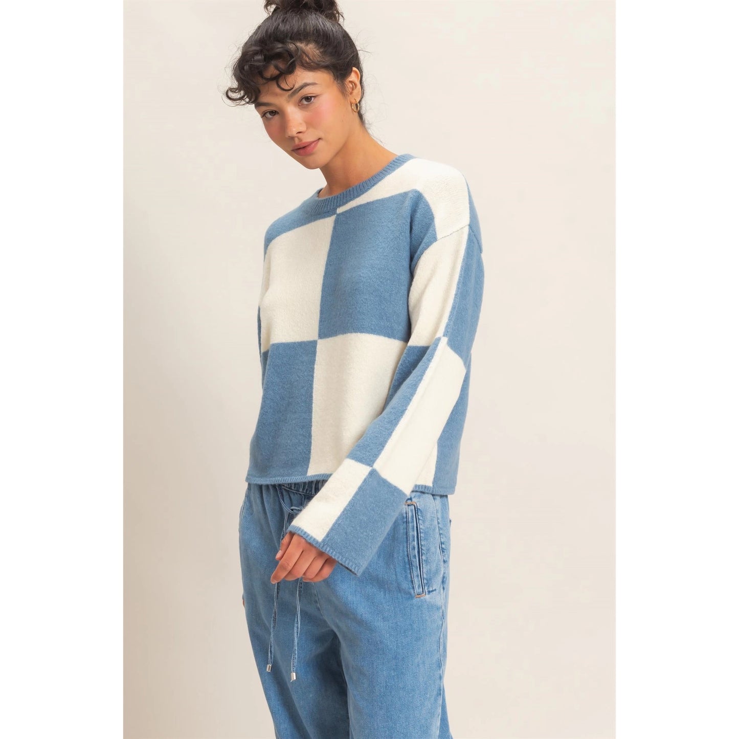 CHECKERED SWEATER