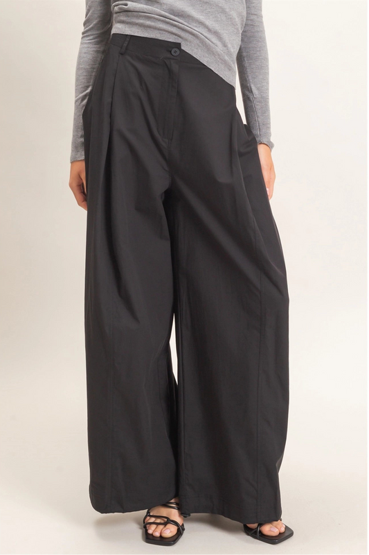 WIDE LEG CARGO PLEAT PANT
