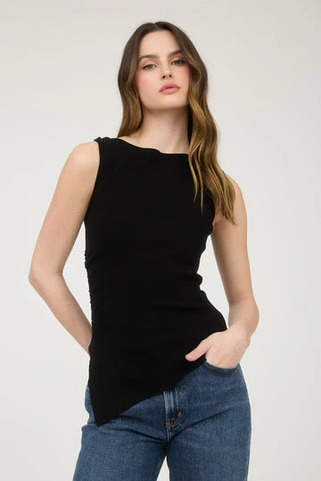 ASYMMETRICAL HEM TOP