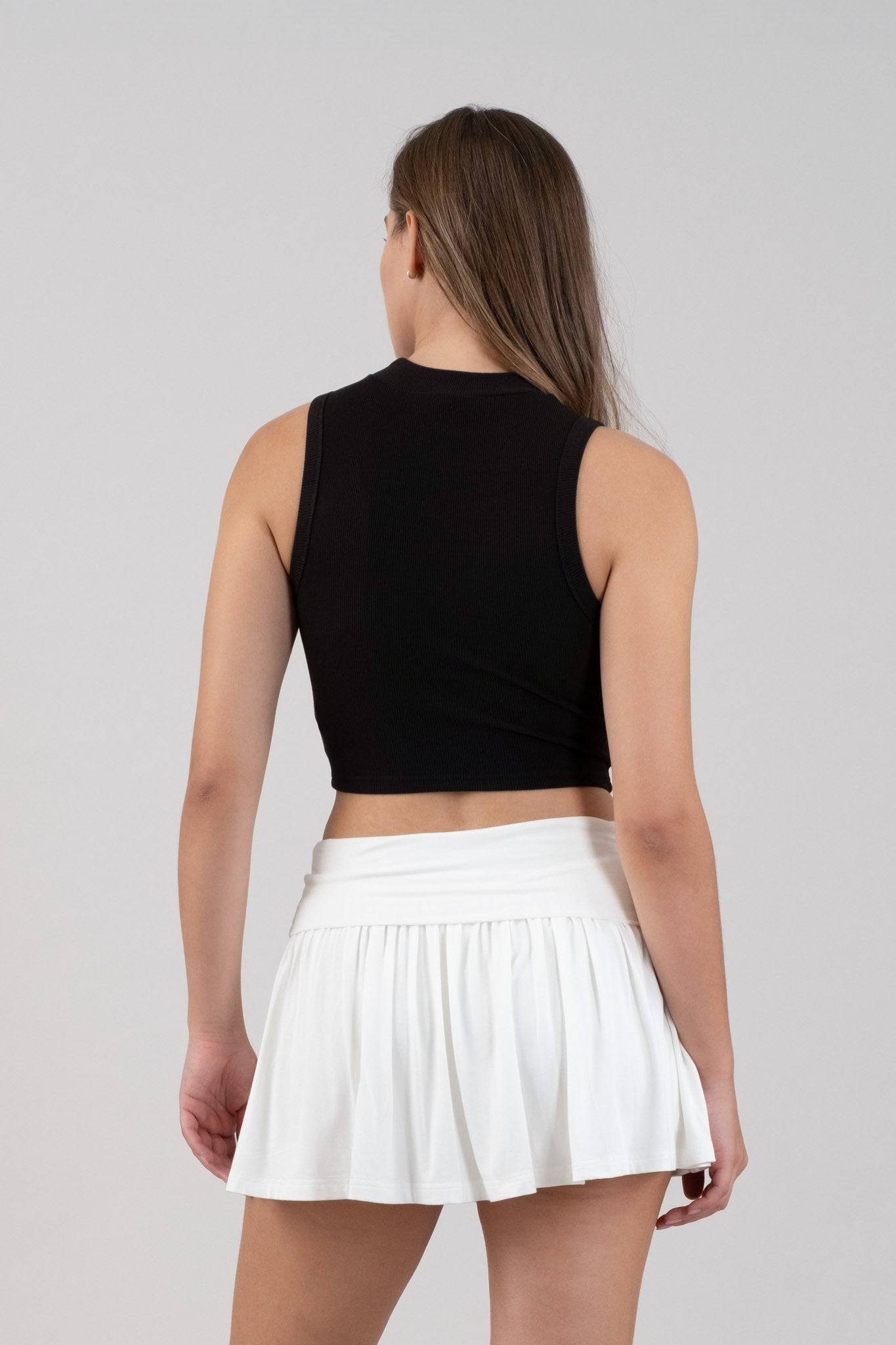 HIGH NECK CROPPED TANK