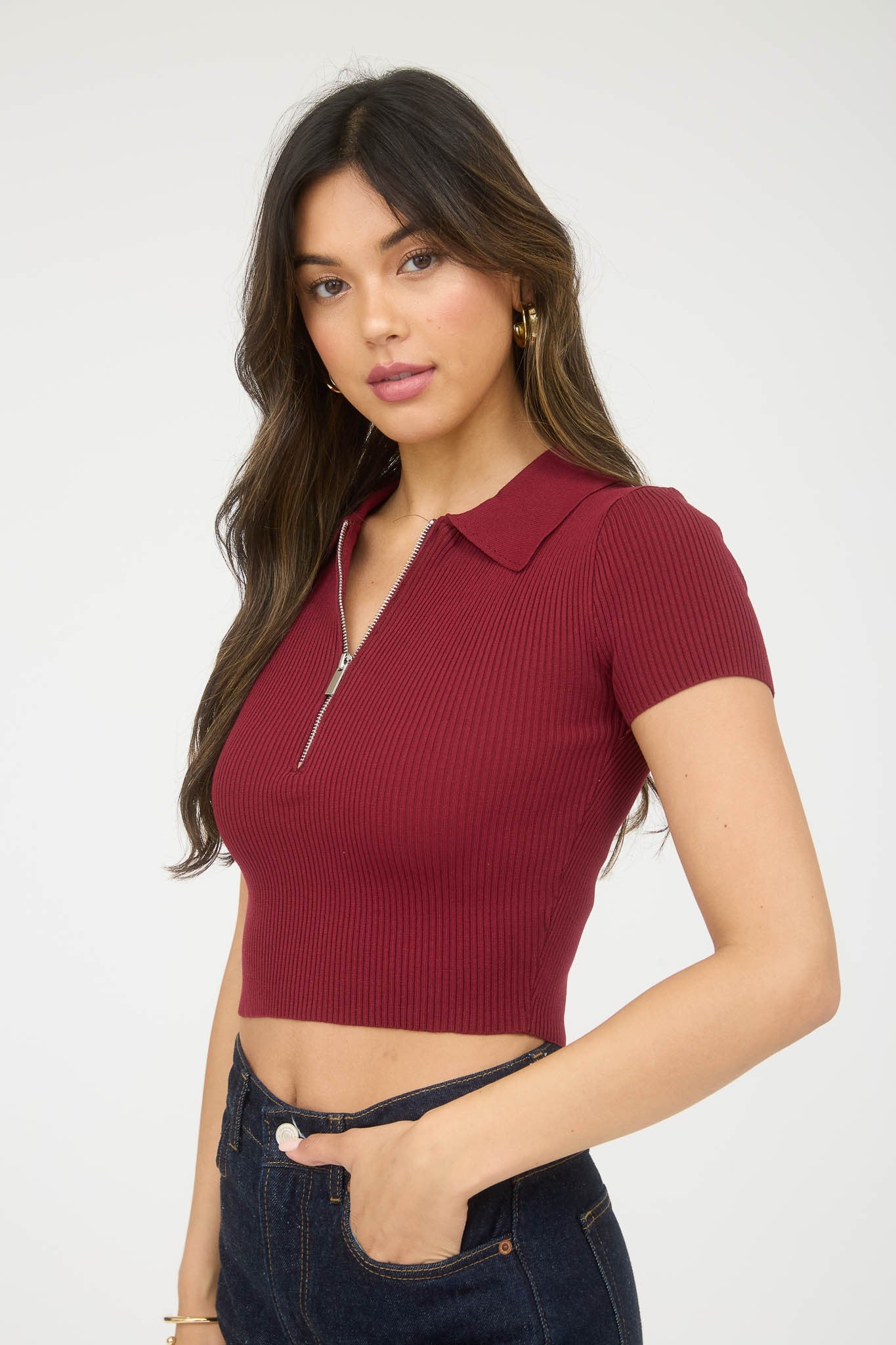 COLLARED ZIP CROP TOP