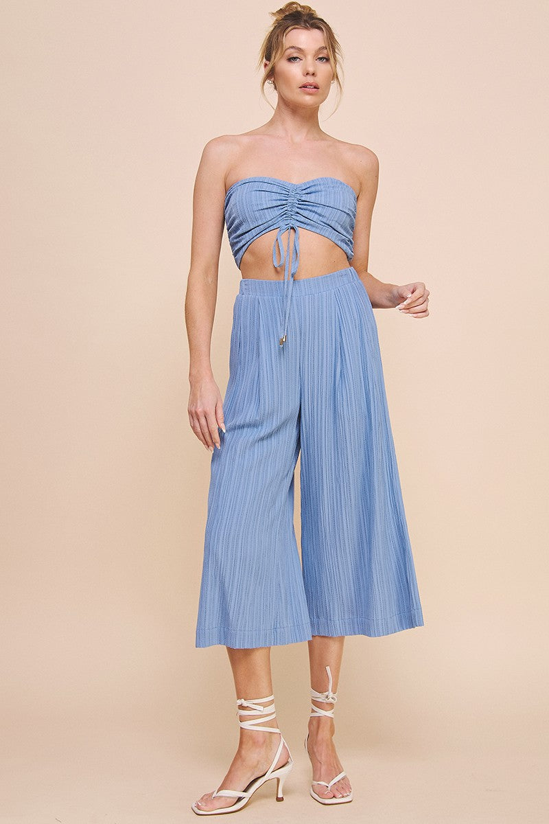 TEXTURED CAPRI