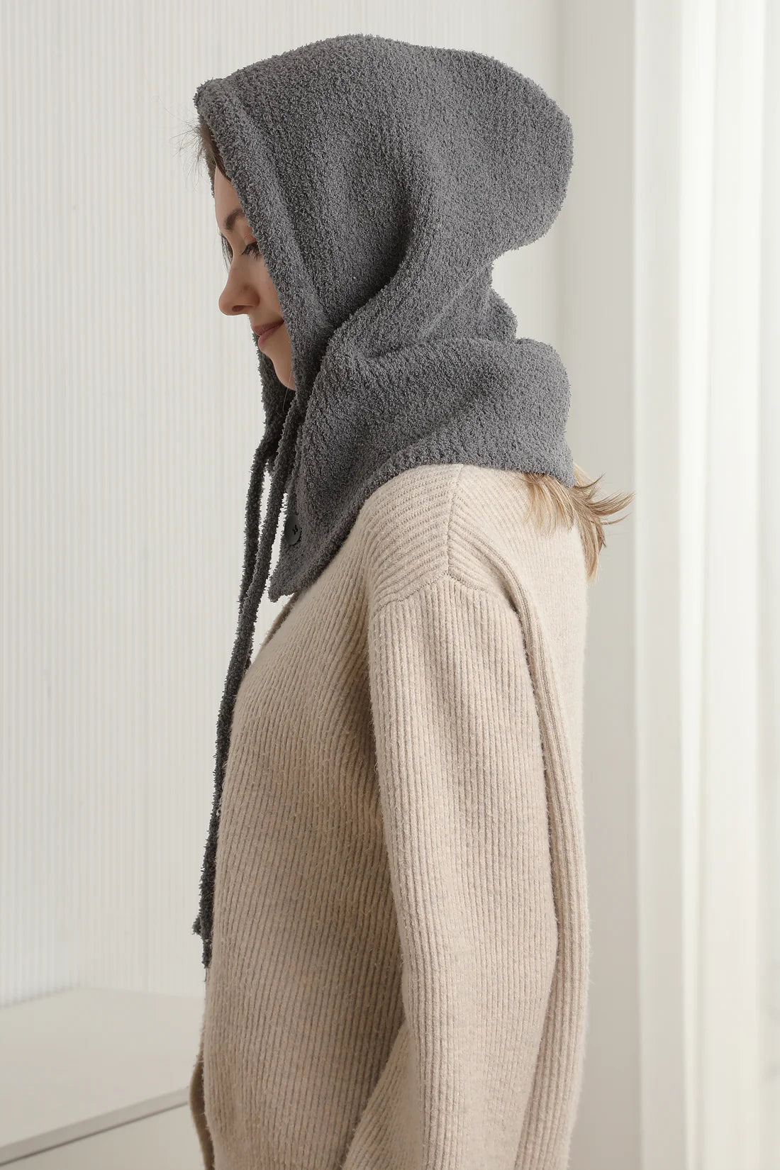 DRAWSTRING SNOOD SCARF