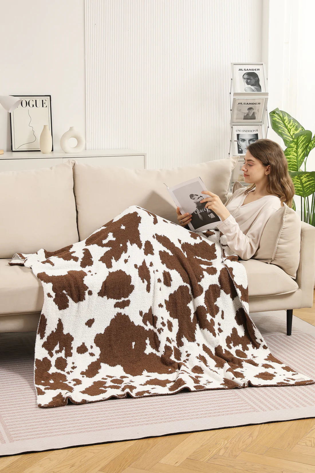 COW PRINT THROW BLANKET