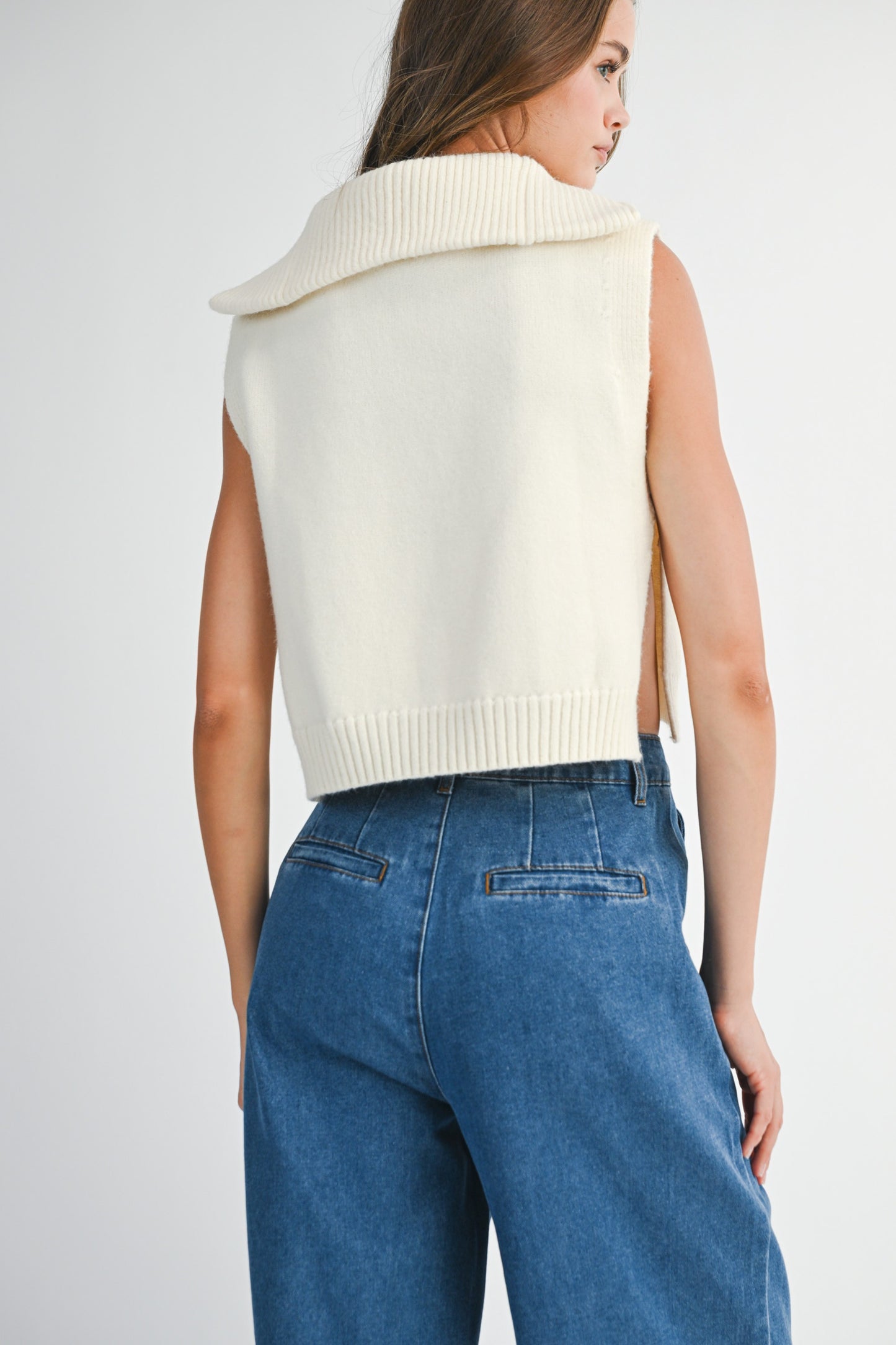 OPEN SIDE KNIT VEST