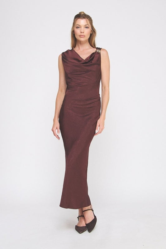 BROOCH DETAIL SATIN DRESS