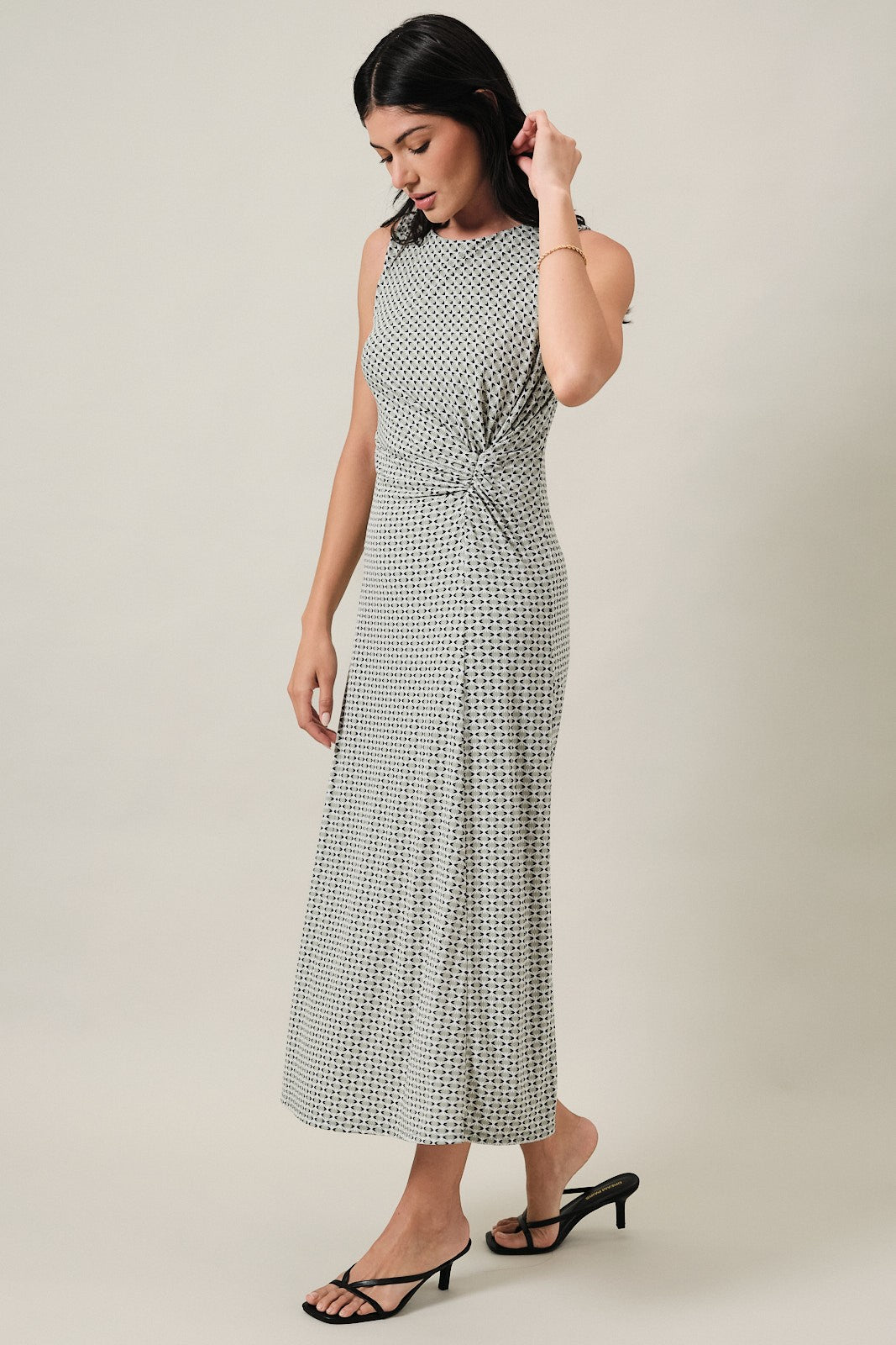 GEOMETRIC PRINT MIDI DRESS