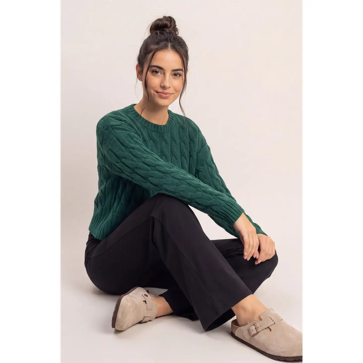 CABLEKNIT SWEATER