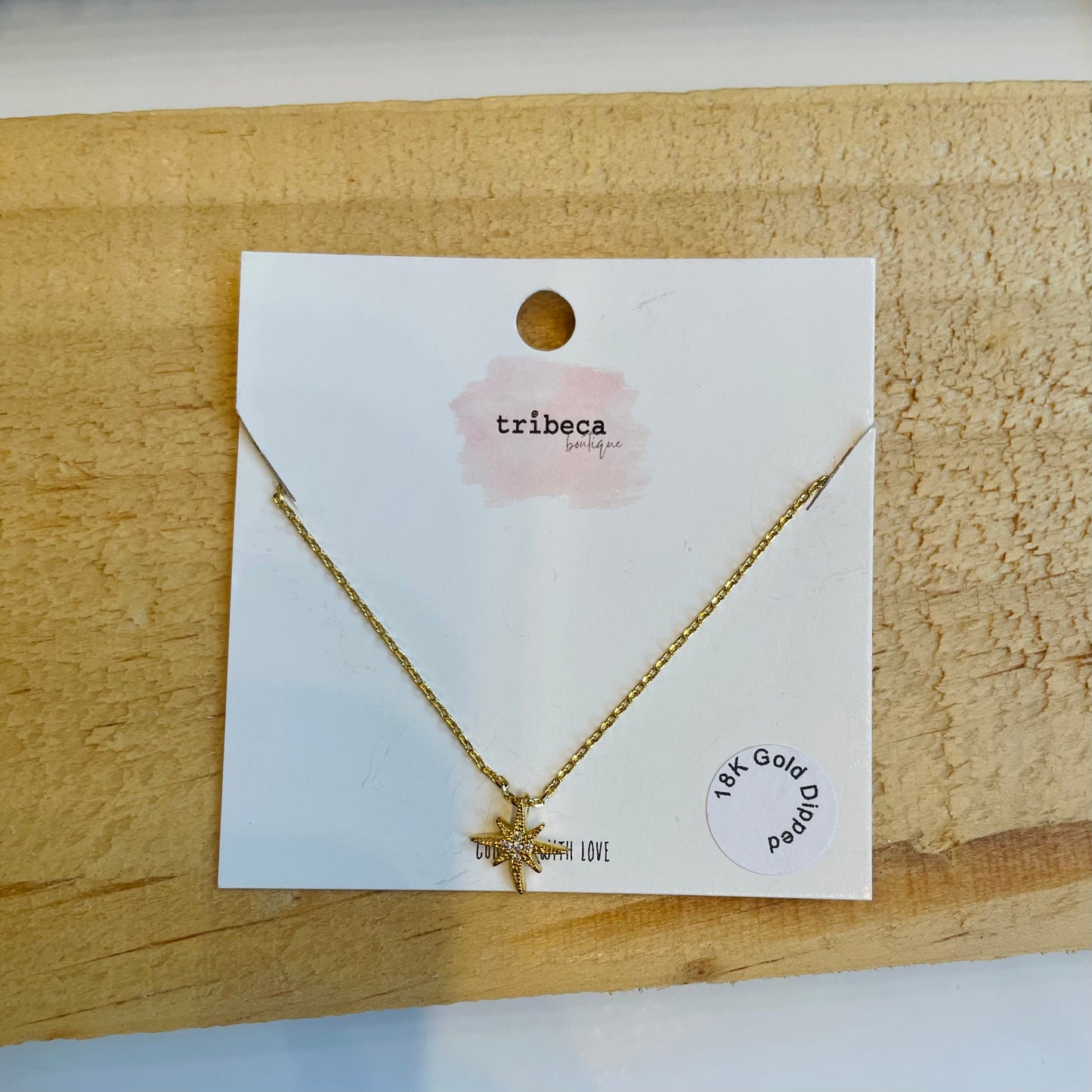 ELEGANT STAR PENDANT NECKLACE