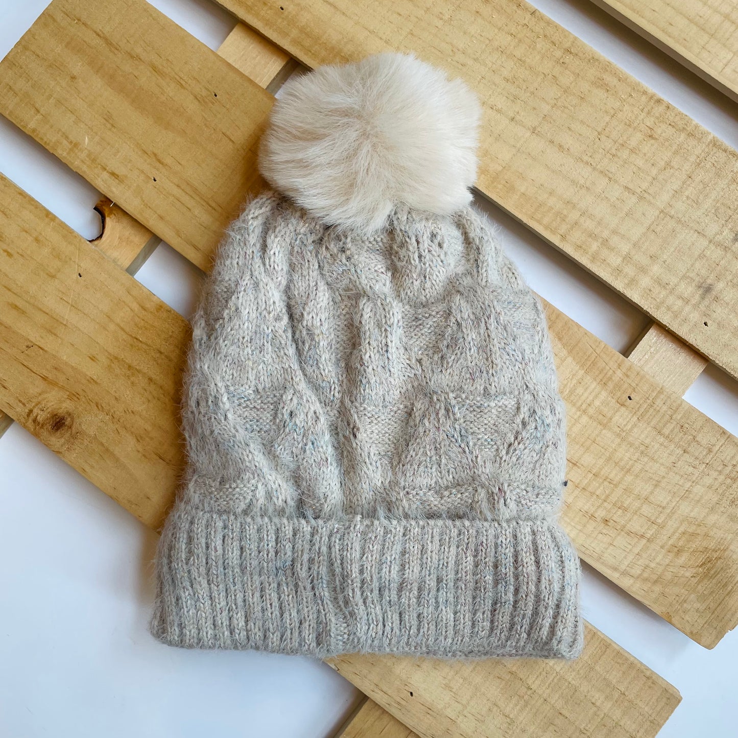 POM POM CABLEKNIT