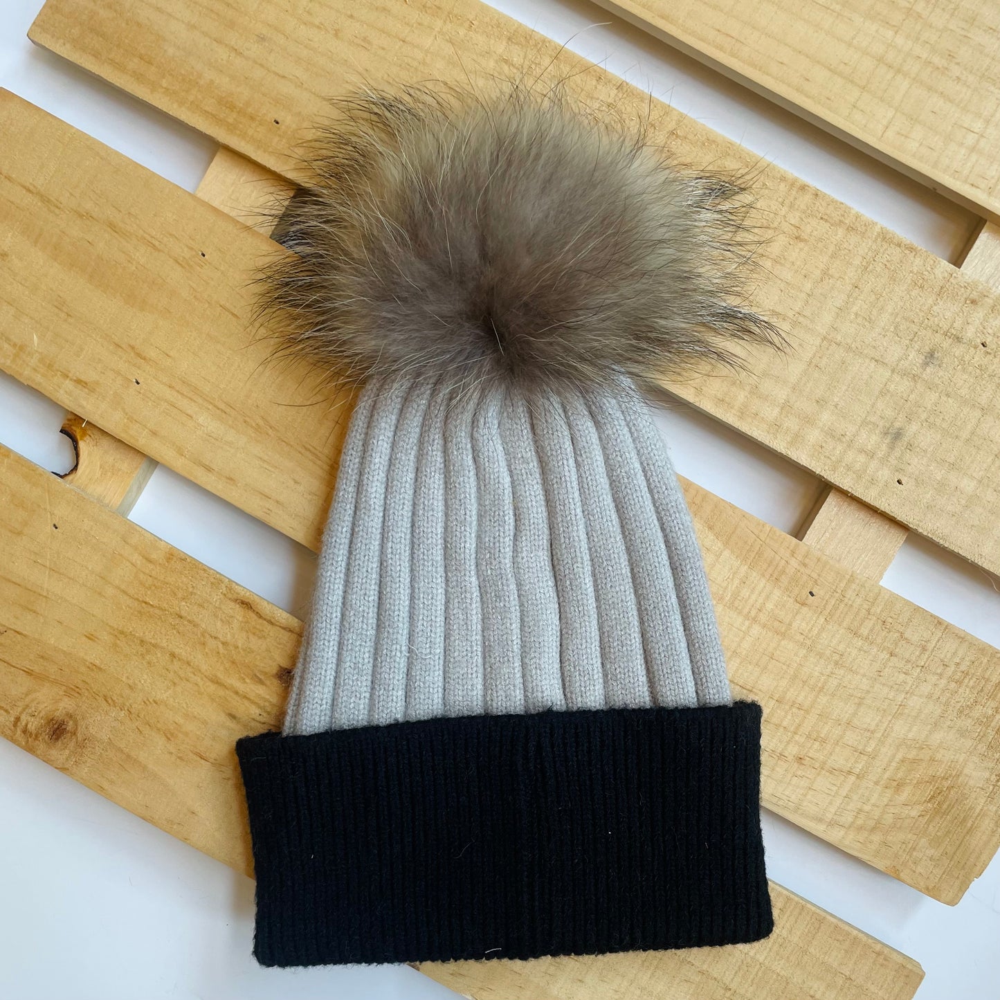 RIBBED HAT