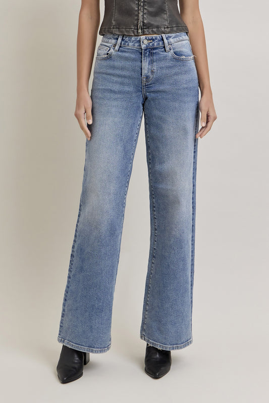 MID RISE WIDE LEG JEANS