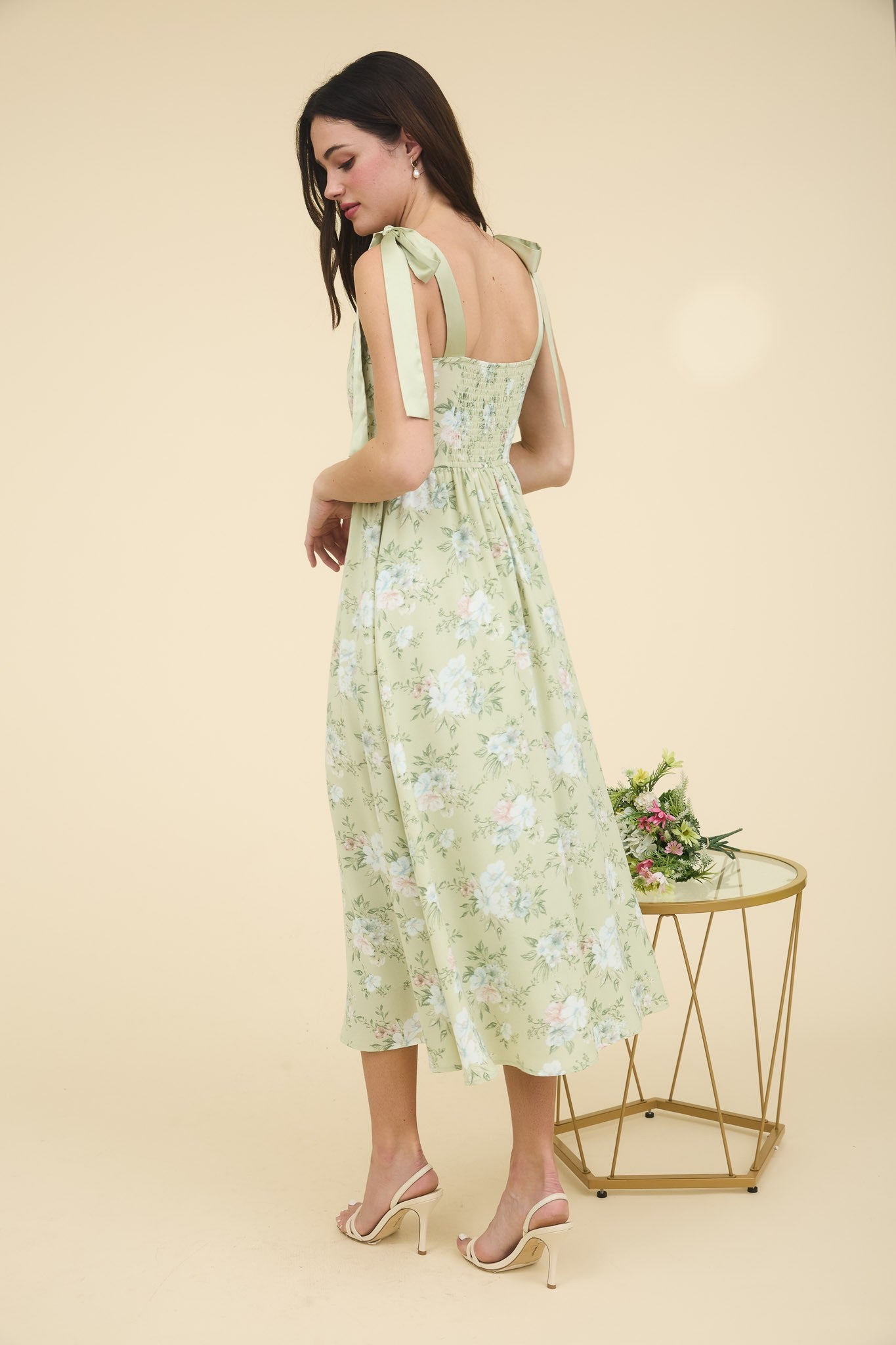 FLORAL PRINT TIE STRAP MIDI DRESS