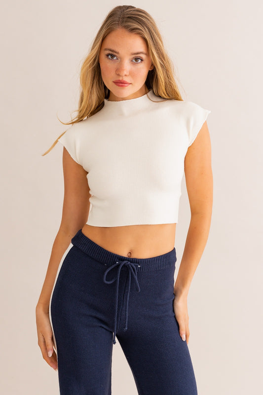 HIGH NECK SWEATER TOP