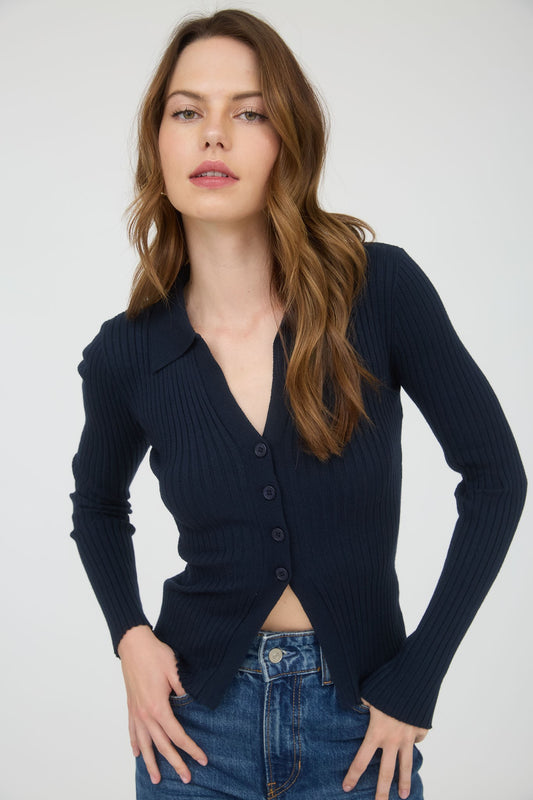 COLLARED BUTTON LONG SLEEVE