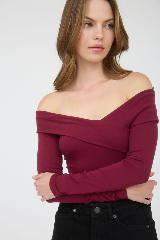 OFF SHOULDER LONG SLEEVE TOP