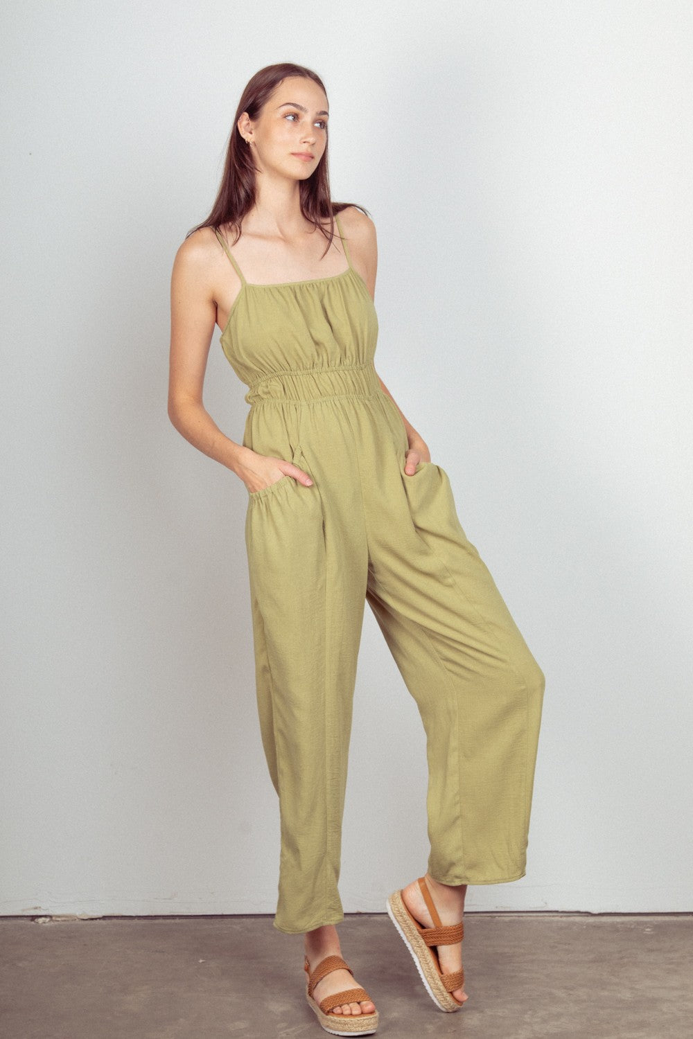 SOLID WOVEN JUMPSUIT