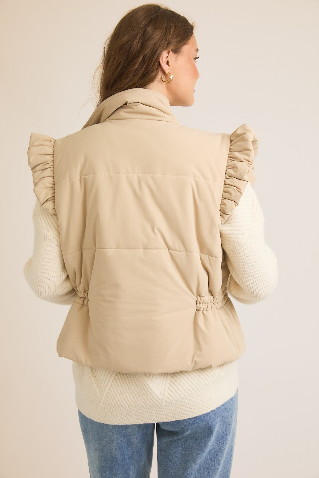 RUFFLE SLEEVE PUFFER VEST