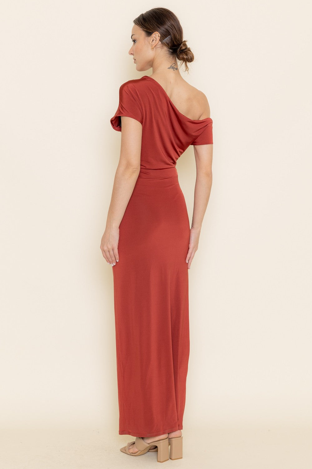 ASYMMETRIC GATHERED MAXI DRESS