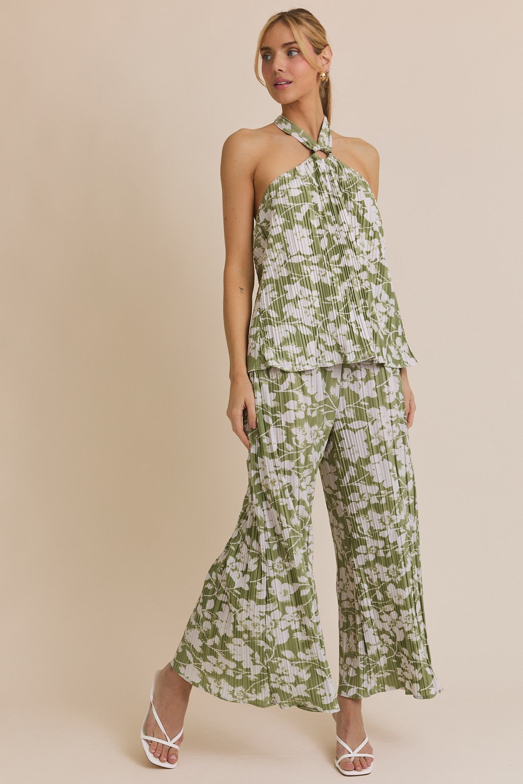 PLEATED HALTER NECK TOP