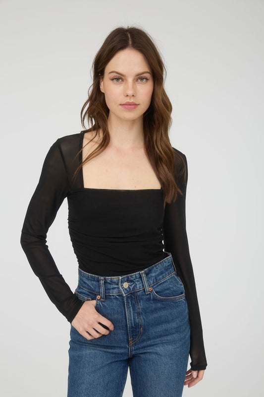 SQUARE NECK LONG SLEEVE TOP