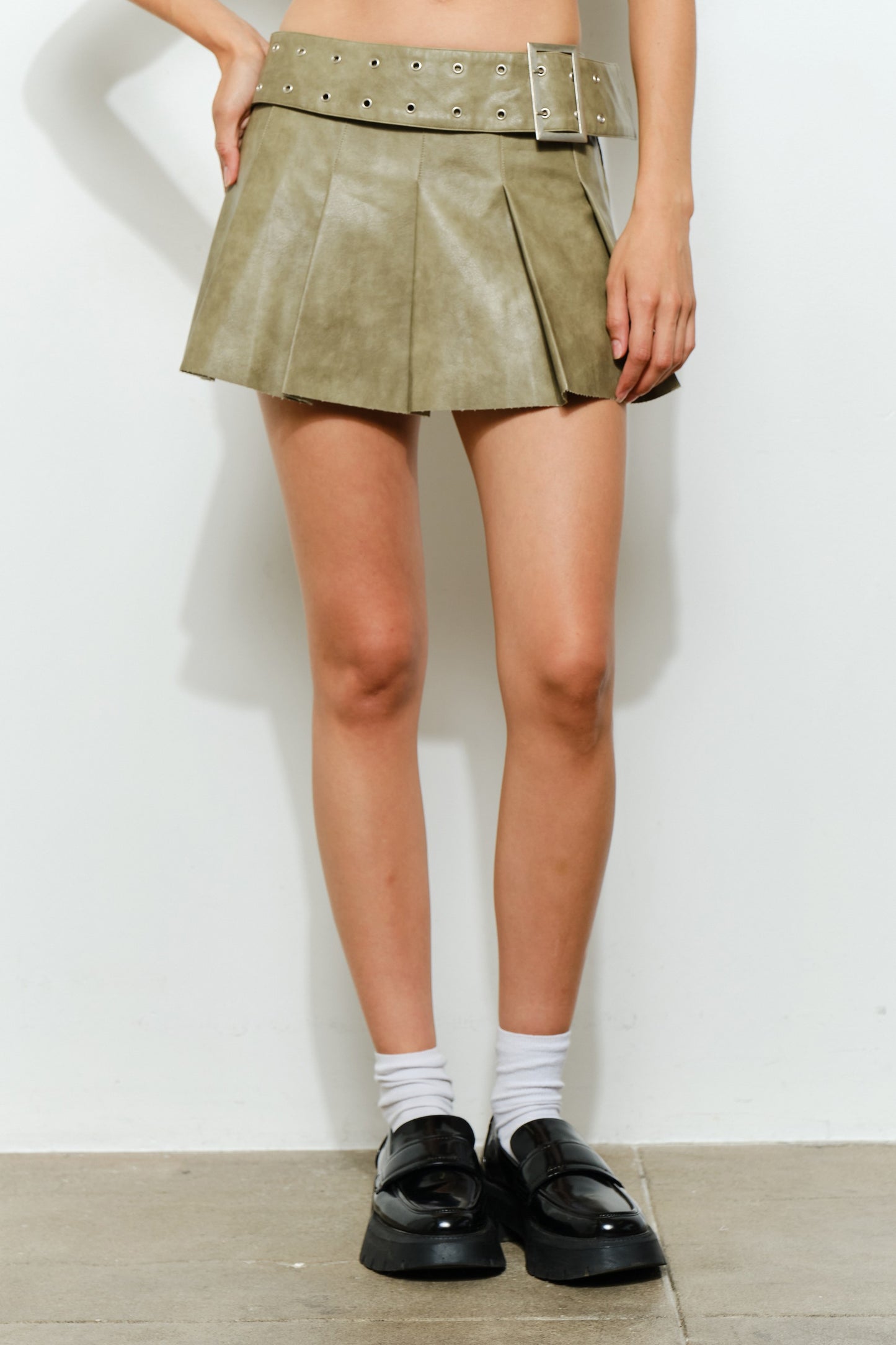 PLEATED MINI SKIRT