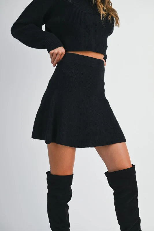 RIBBED SWEATER SKIRT