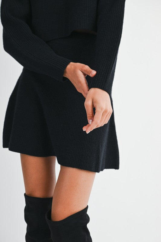 RIBBED SWEATER SKIRT