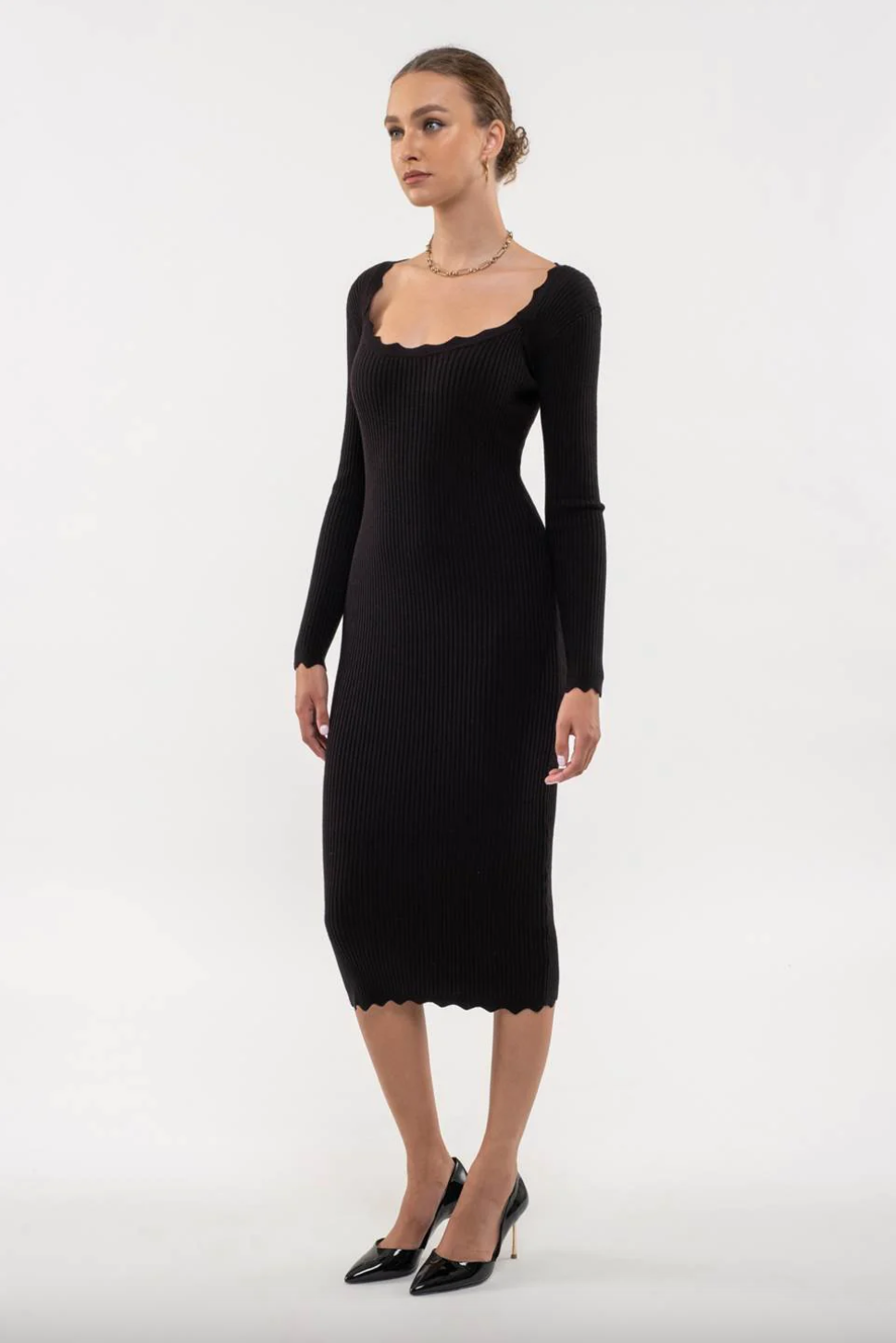 SCALLOP DRESS