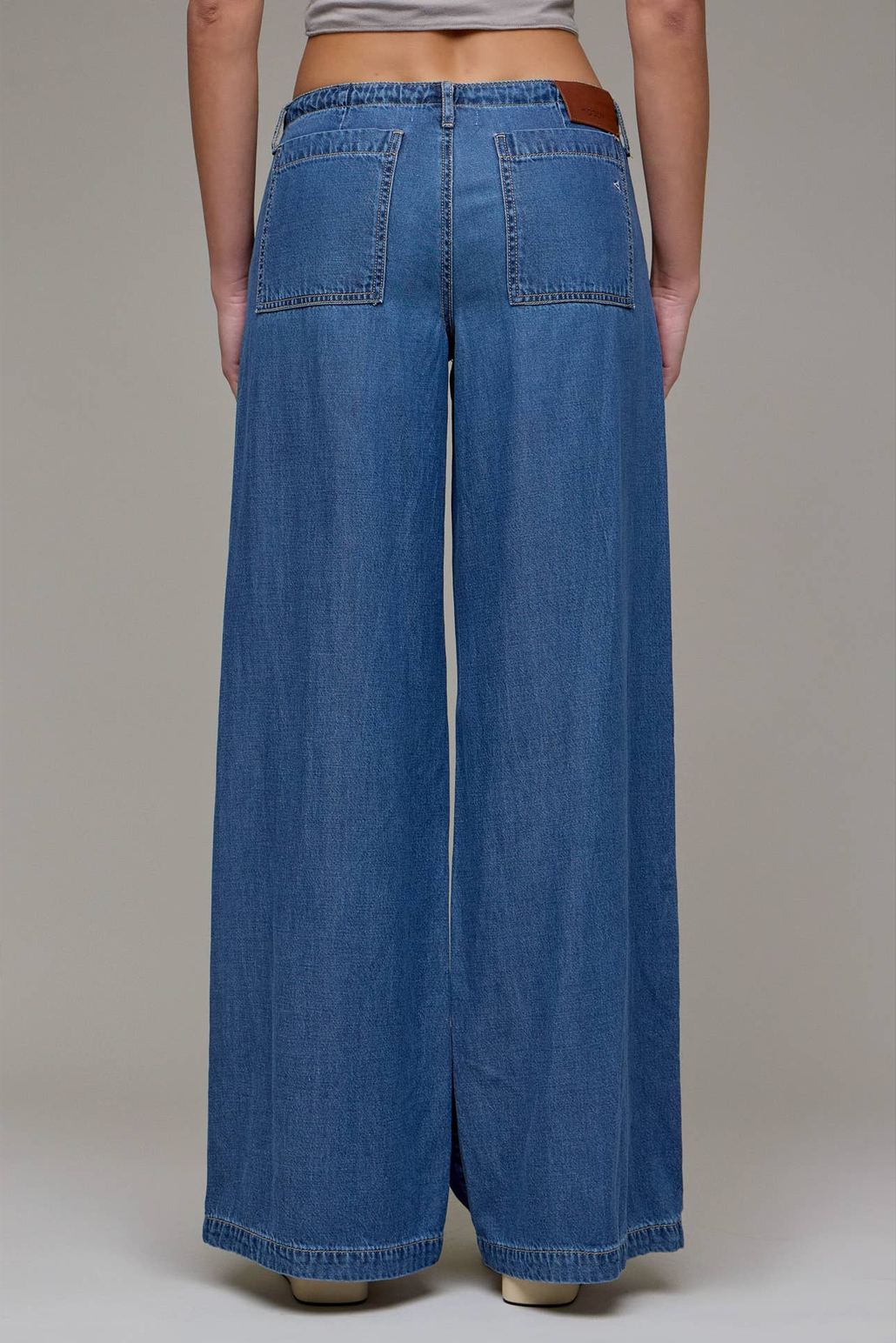 DRAWSTRING TROUSER