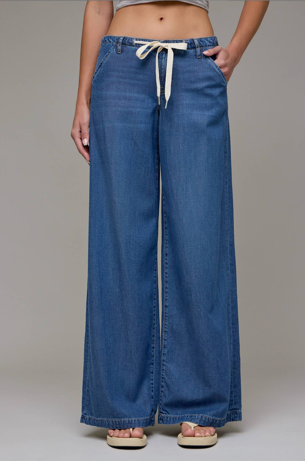 DRAWSTRING TROUSER