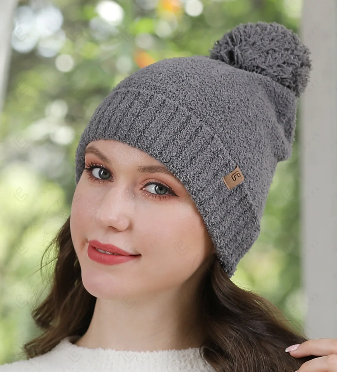 SOLID COLOR BEANIE