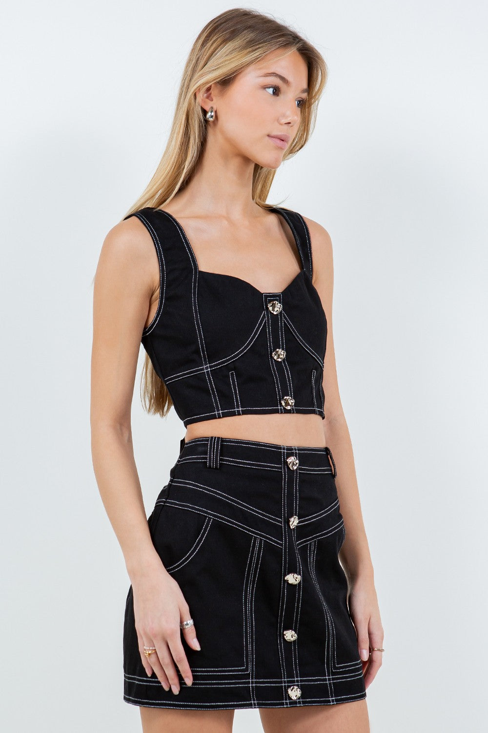 BUTTON DETAIL TANK