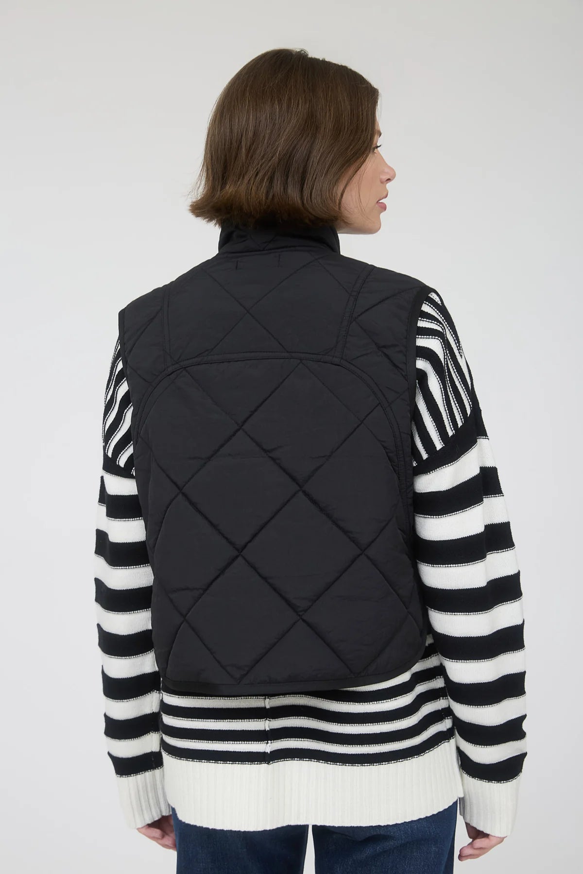 SNAP BUTTON QUILTED VEST