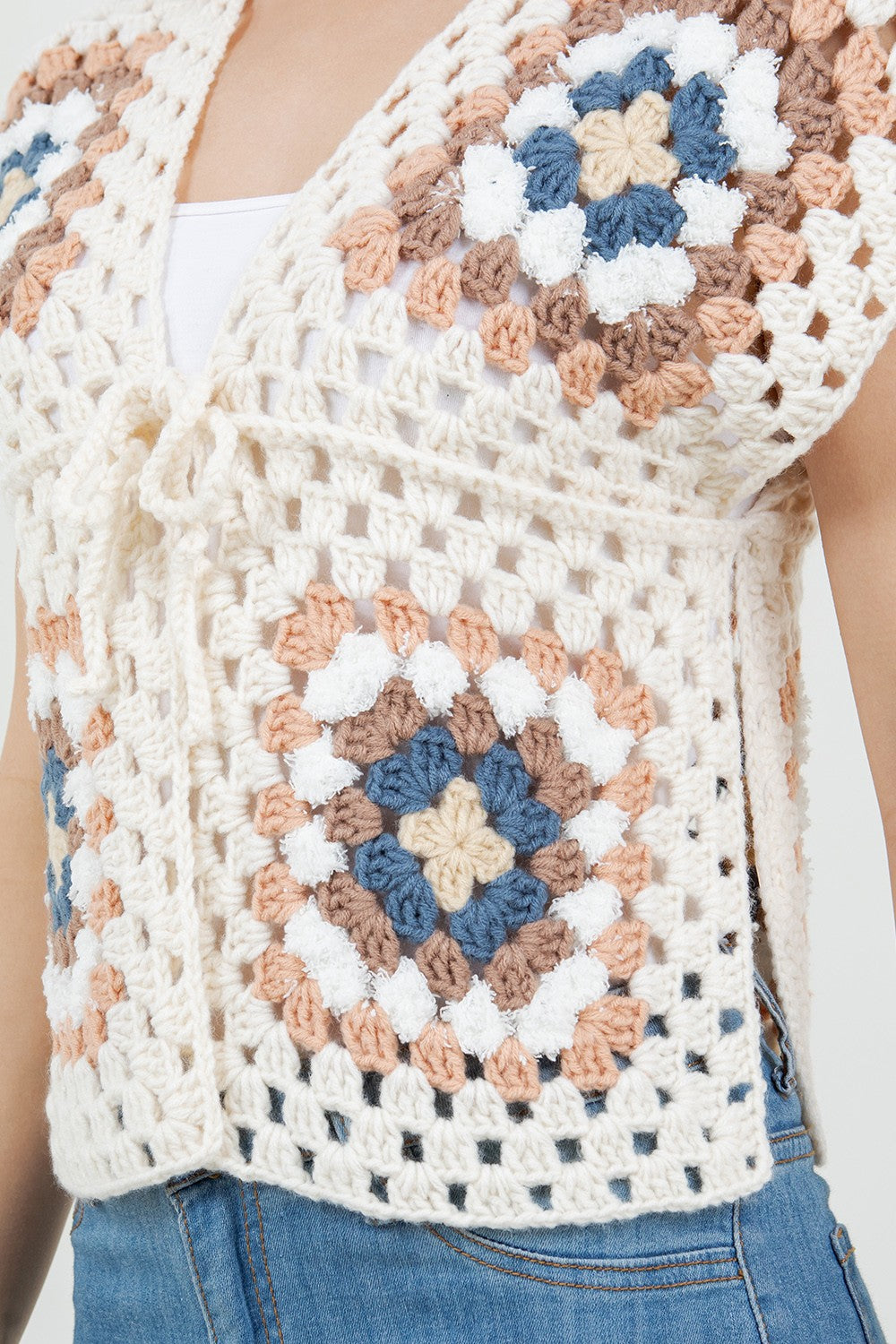 CROCHET FLOWER VEST