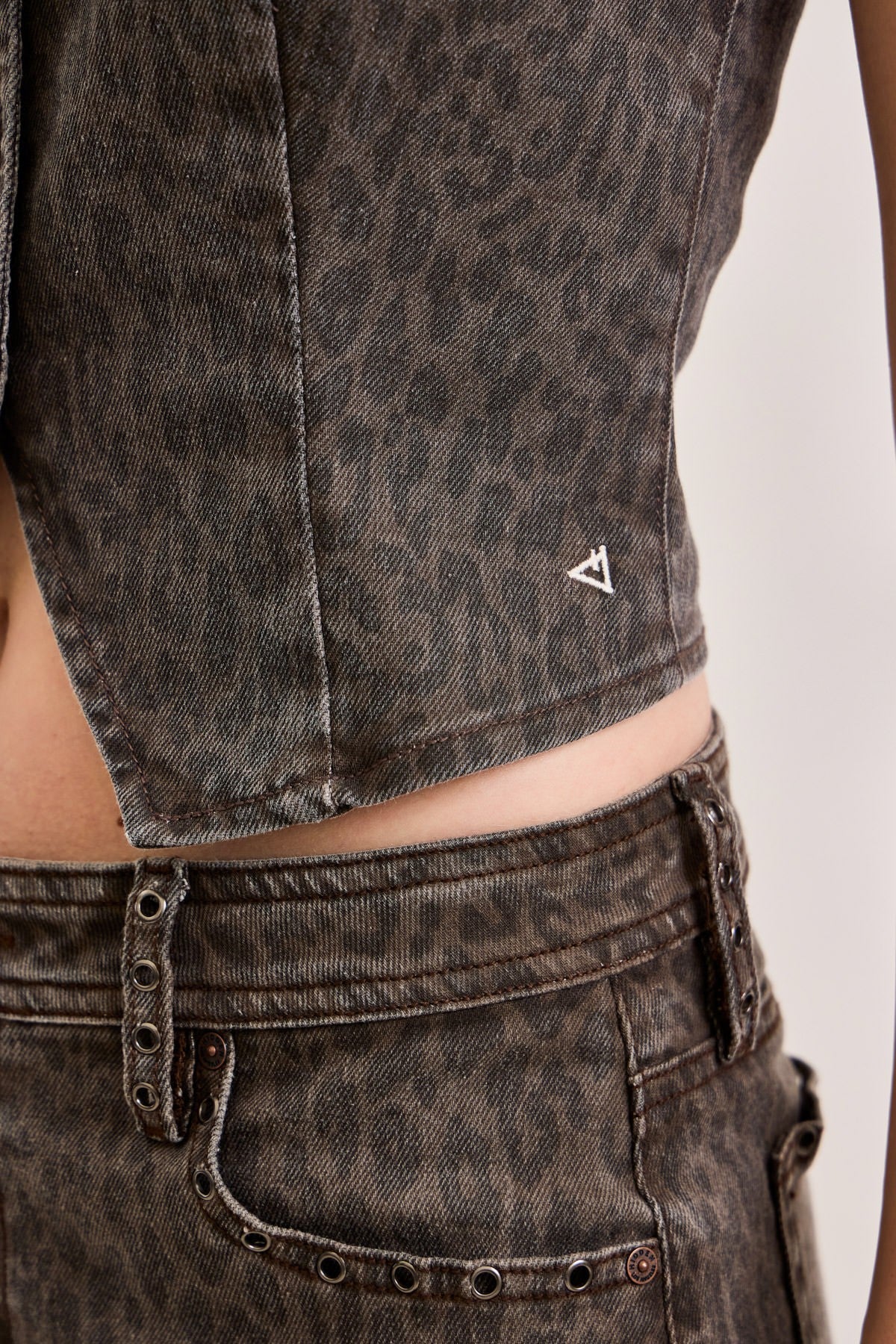 DENIM CHEETAH PRINT VEST