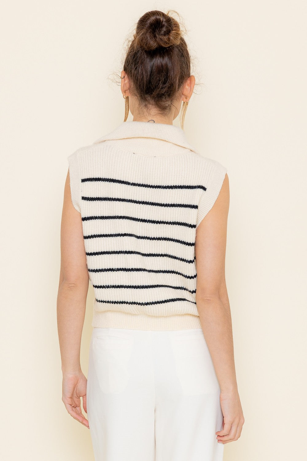 STRIPED SWEATER VEST